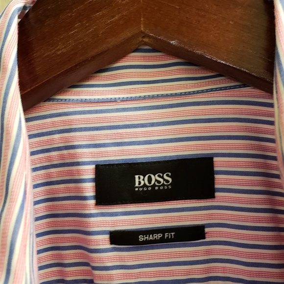 Button down - Picture 2 of 2